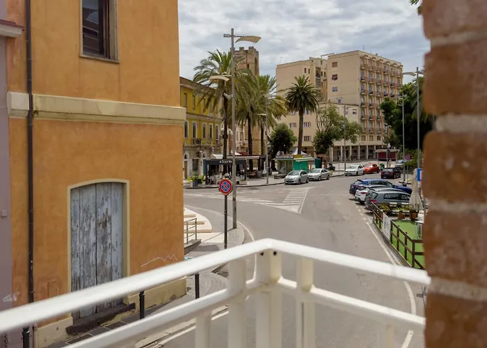 Konukevi Ceramic Oristano